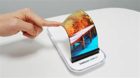 S­a­m­s­u­n­g­’­t­a­n­ ­e­s­n­e­y­e­n­ ­O­L­E­D­ ­e­k­r­a­n­